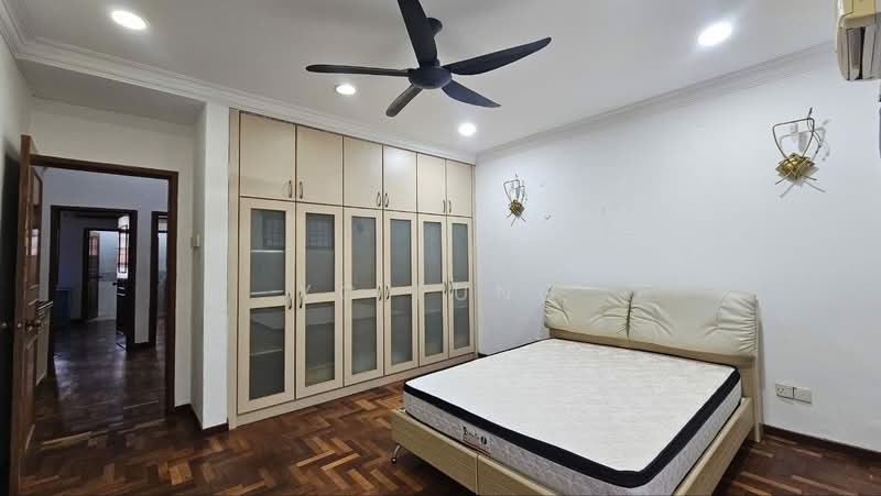 2-storey Terraced House for Rent in Taman Pelangi Indah (Ulu Tiram) - YC Fung - Bedroom - PropertyGuru.com.my
