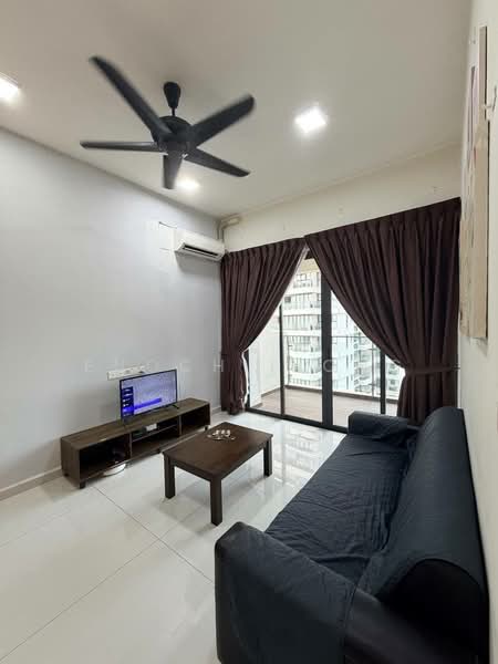 Condominium for Rent at Amberside @ Country Garden Danga Bay - Enoch Liong - Living Room - PropertyGuru.com.my