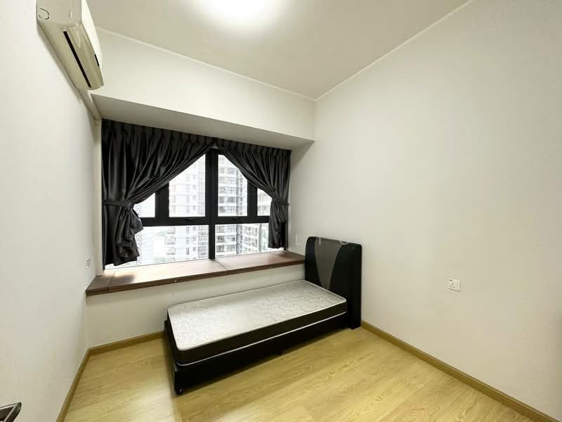 Condominium for Rent at Amberside @ Country Garden Danga Bay - Enoch Liong - Bedroom - PropertyGuru.com.my