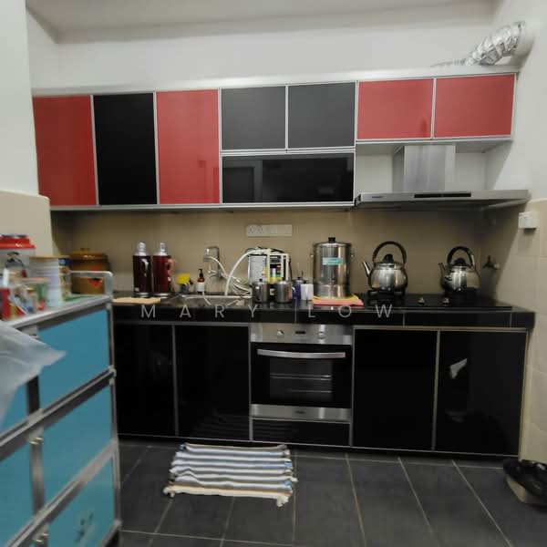 Cluster House for Sale in Taman Saujana Indah (Bukit Katil) - Mary Low - Kitchen - PropertyGuru.com.my