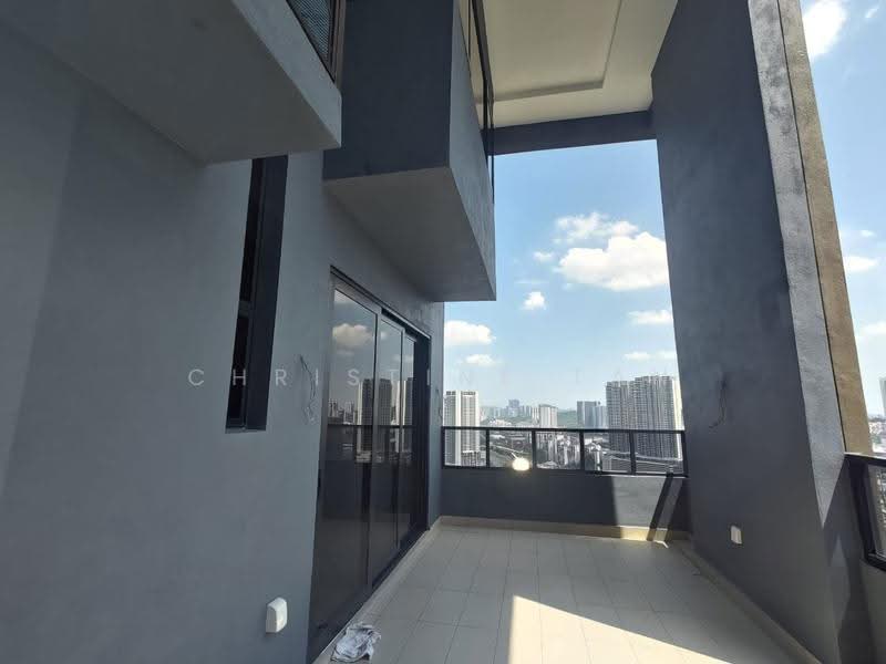 Kediaman Servis untuk Disewa di Residensi Estetik 8 (Est8) - Christine Tan - Balcony - PropertyGuru.com.my