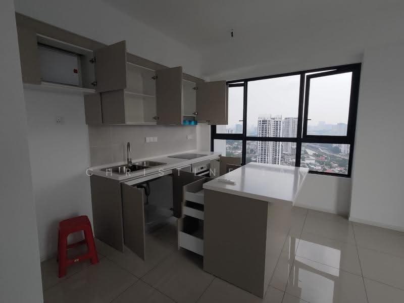 Kediaman Servis untuk Disewa di Residensi Estetik 8 (Est8) - Christine Tan - Kitchen - PropertyGuru.com.my