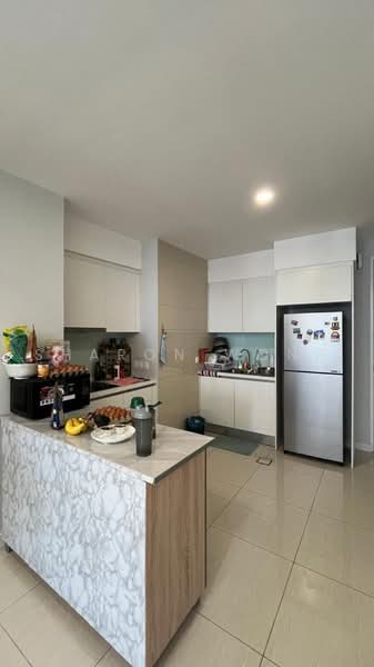 Service Residence for Sale at The Sentral Suites - Sharon Wong - Kitchen - PropertyGuru.com.my