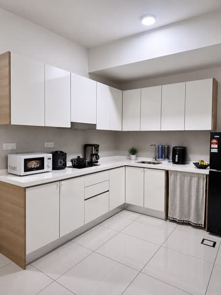 Servis Apartment untuk Dijual di The Glenz @ Glenmarie - Adrian Goh - Kitchen - PropertyGuru.com.my