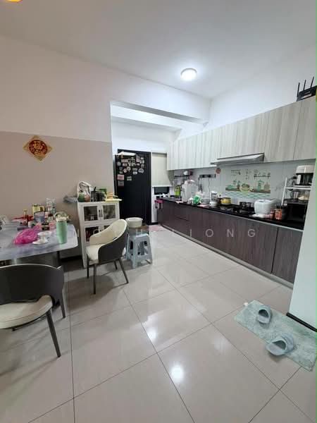Servis Apartment untuk Dijual di Molek Regency - Enoch Liong - Kitchen - PropertyGuru.com.my