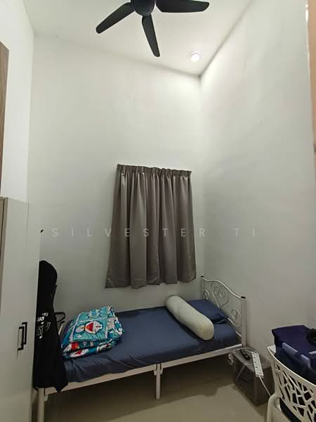 Kondominium untuk Dijual di QuayWest Residence - Silvester Ti - Bedroom - PropertyGuru.com.my