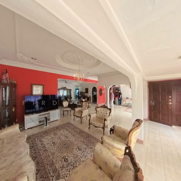Bungalow for Sale in SS3 (Petaling Jaya) - Firdaus Husin - Living Room - PropertyGuru.com.my
