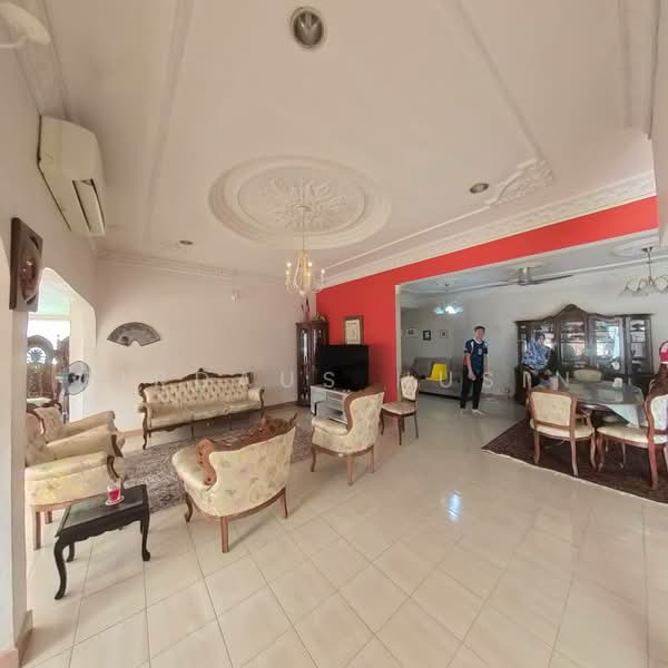 Bungalow for Sale in SS3 (Petaling Jaya) - Firdaus Husin - Living Room - PropertyGuru.com.my