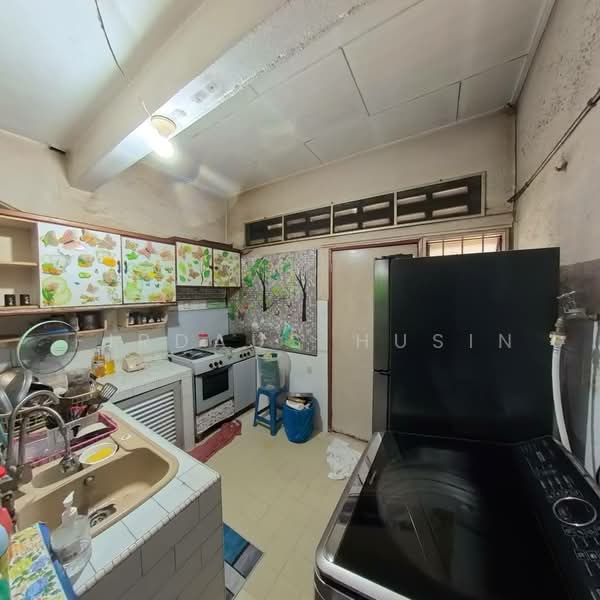 Bungalow for Sale in SS3 (Petaling Jaya) - Firdaus Husin - Kitchen - PropertyGuru.com.my
