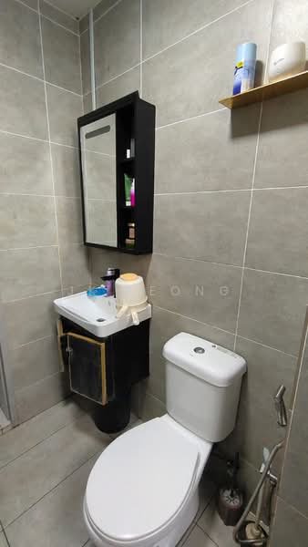 Condominium for Sale at Mizumi Residences - JK Leong - Bathroom - PropertyGuru.com.my