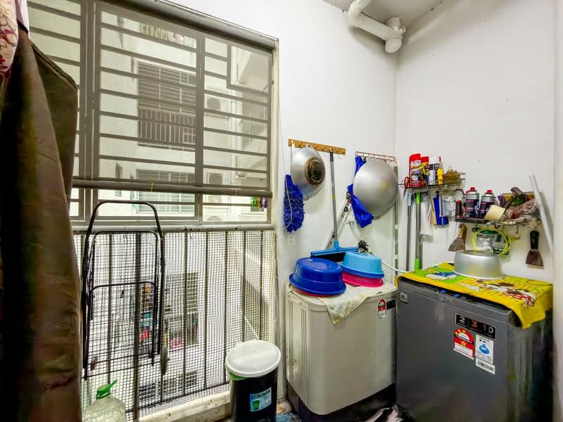 Apartment for Sale at Pangsapuri Seruling - Faisal Abu Omar - Balcony - PropertyGuru.com.my