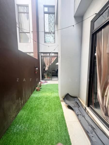 Rumah Teres 3-Tingkat untuk Dijual di Cyberjaya (Selangor) - Zaffur Nazri - PropertyGuru.com.my