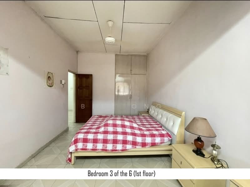 2-storey Terraced House for Sale in Taman Kolam Air (Johor Bahru) - Bill Ong - Bedroom - PropertyGuru.com.my