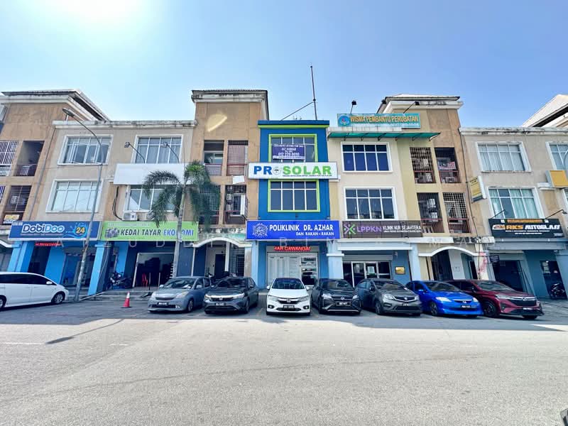 Shop for Rent in Kajang (Selangor) - Aizuddin bin Ahmad - Exterior - PropertyGuru.com.my
