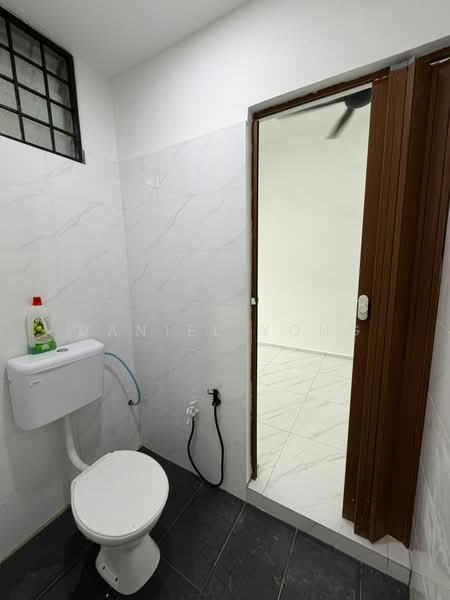 Rumah Teres 1 Tingkat untuk Dijual di Kulai (Johor) - Daniel Yong - Bathroom - PropertyGuru.com.my