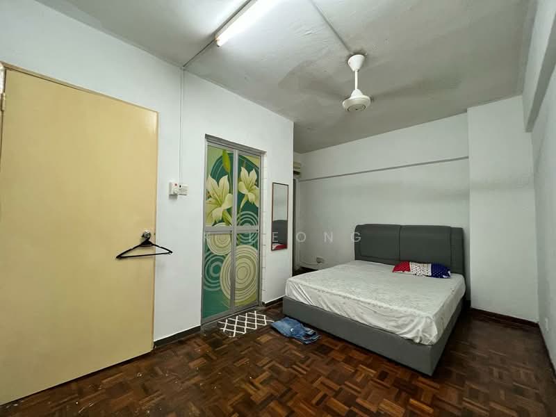 Kondominium untuk Dijual di Shang Villa - JK Leong - Bedroom - PropertyGuru.com.my
