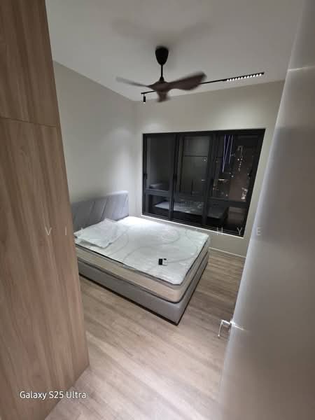 Servis Apartment untuk Disewa di Sunway Belfield - Vincent Chye - Bedroom - PropertyGuru.com.my