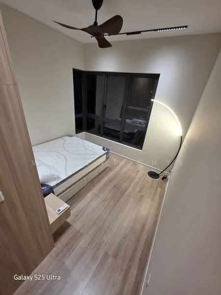 Servis Apartment untuk Disewa di Sunway Belfield - Vincent Chye - Bedroom - PropertyGuru.com.my