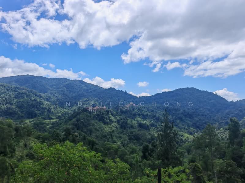 Tanah Kediaman untuk Dijual di Bukit Tinggi (Bentong) - Kendriic Chong - View - PropertyGuru.com.my