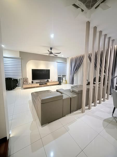 Semi-Detached House for Sale in Shah Alam (Selangor) - Tang KY - Living Room - PropertyGuru.com.my