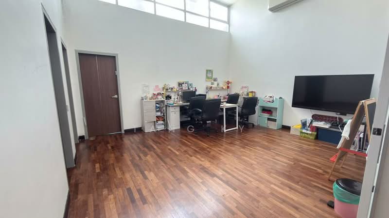 Semi-Detached House for Sale in Shah Alam (Selangor) - Tang KY - Study - PropertyGuru.com.my