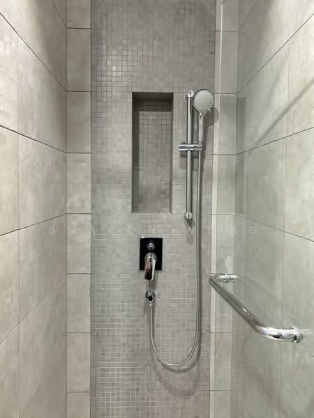 Servis Apartment untuk Disewa di The Sentral Suites - Sharon Wong - Bathroom - PropertyGuru.com.my