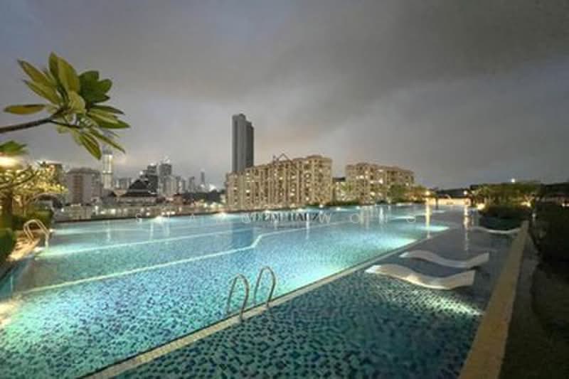 Servis Apartment untuk Disewa di The Sentral Suites - Sharon Wong - Pool - PropertyGuru.com.my
