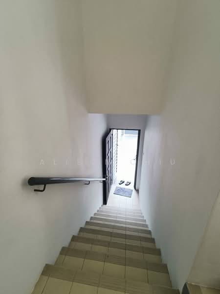 Townhouse for Rent in Batu Caves (Selangor) - Alison Chiu - Entrance - PropertyGuru.com.my