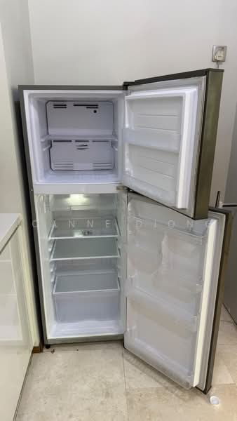 Service Residence for Rent at Sky Suites @ KLCC - Joanne Diong - Kitchen - PropertyGuru.com.my