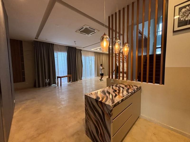 Zero-Lot Bungalow for Rent in Cyber 1 (Cyberjaya) - Mu'izz Halim - Living Room - PropertyGuru.com.my