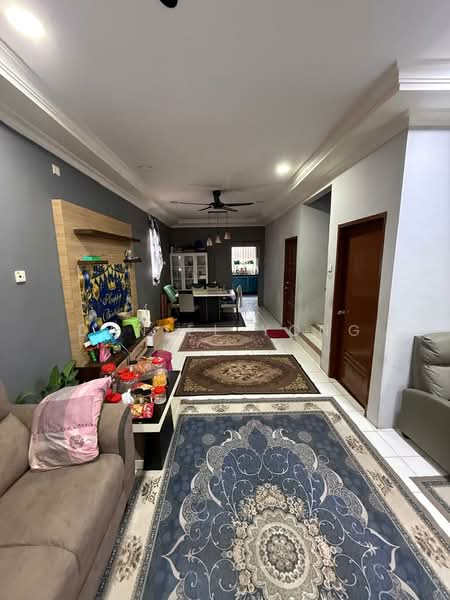 Rumah Teres 2 Tingkat untuk Dijual di Taman Sri Putri (Kulai) - Daniel Yong - Living Room - PropertyGuru.com.my