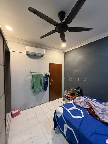 Rumah Teres 2 Tingkat untuk Dijual di Taman Sri Putri (Kulai) - Daniel Yong - Bedroom - PropertyGuru.com.my