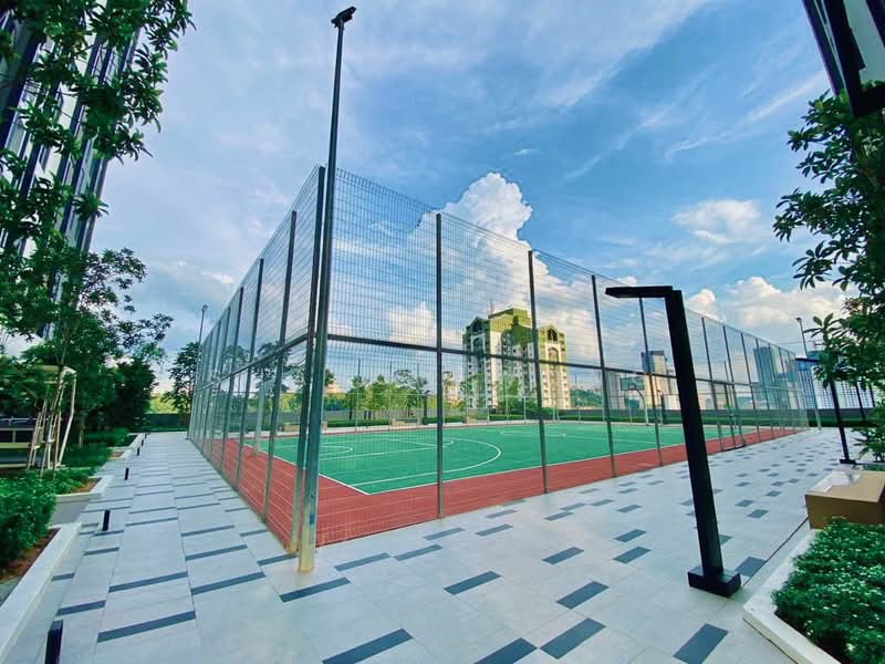 Servis Apartment untuk Disewa di The Sentral Suites - Sharon Wong - BasketBall Court - PropertyGuru.com.my