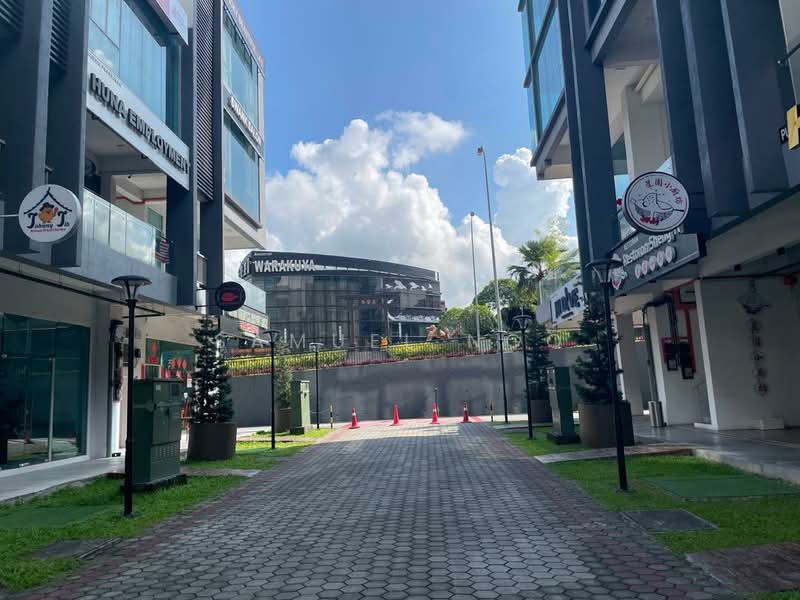 Shop / Office for Rent in Permas Jaya (Johor) - Samuel Ngo - Exterior - PropertyGuru.com.my