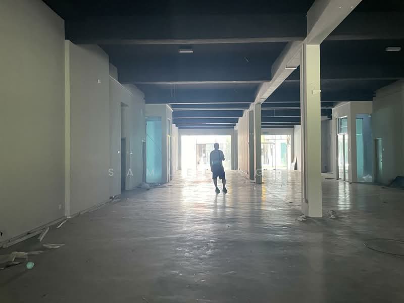 Shop / Office for Rent in Permas Jaya (Johor) - Samuel Ngo - Interior - PropertyGuru.com.my