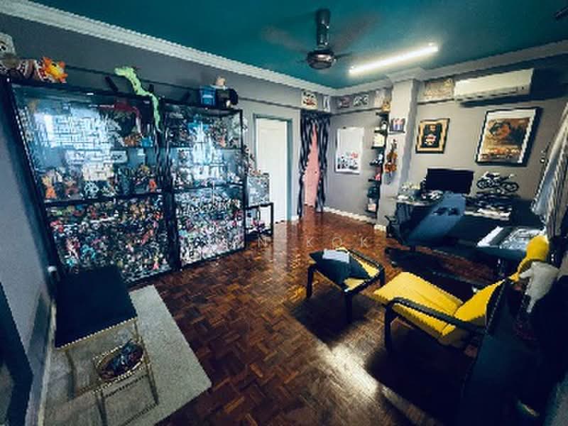 Apartment for Sale at Anjung Hijau (Greenfields) - Ivan Kok - Study - PropertyGuru.com.my