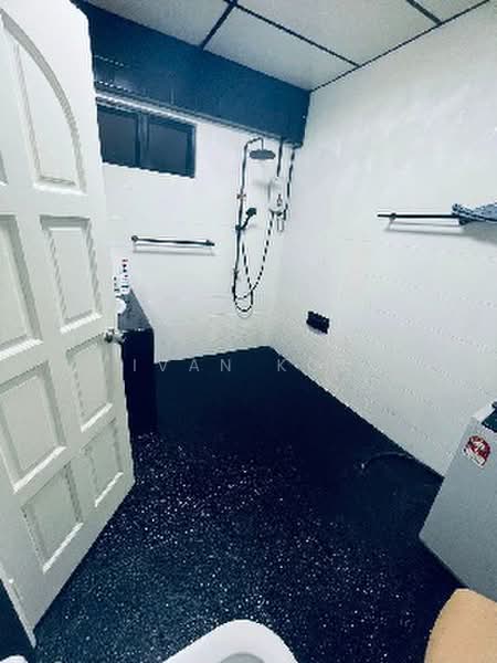 Apartment for Sale at Anjung Hijau (Greenfields) - Ivan Kok - Bathroom - PropertyGuru.com.my