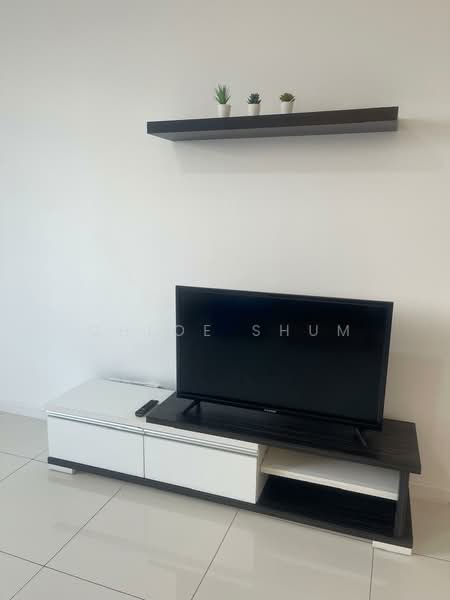 Servis Apartment untuk Disewa di Chambers - Chloe Shum - Living Room - PropertyGuru.com.my