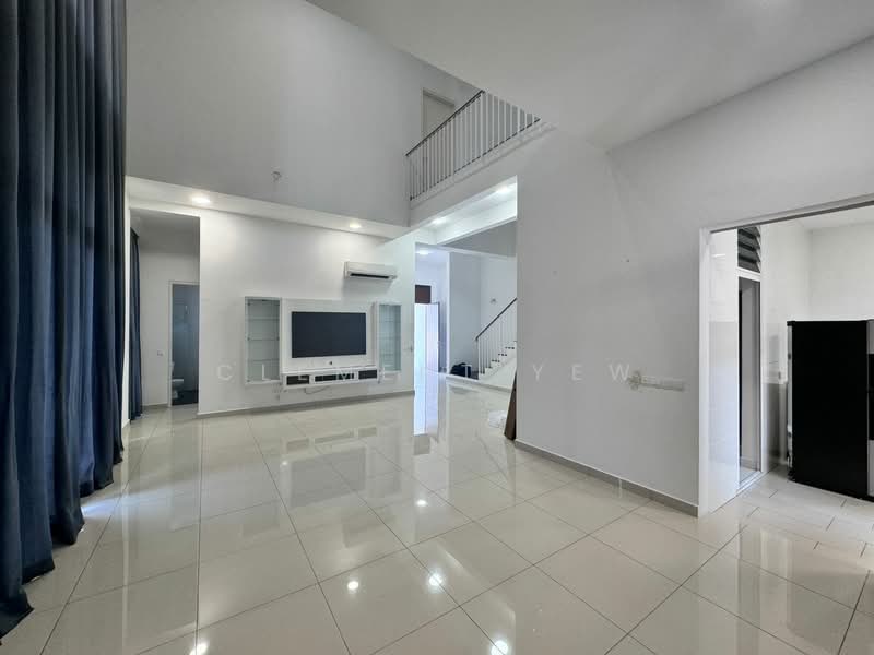 Rumah Berkembar untuk Disewa di Setia Alam (Selangor) - Clement Yew - Living Room - PropertyGuru.com.my