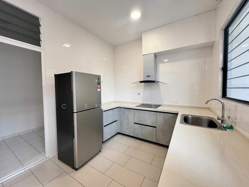Rumah Berkembar untuk Disewa di Setia Alam (Selangor) - Clement Yew - Kitchen - PropertyGuru.com.my
