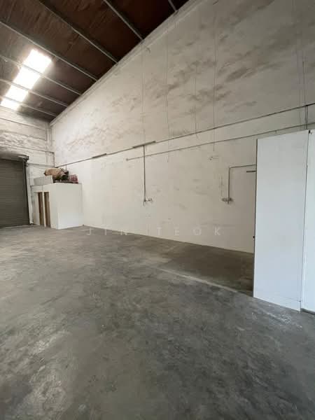 Terrace Factory for Sale in Taman Industri Jaya (Skudai) - Jin Teok - Interior - PropertyGuru.com.my