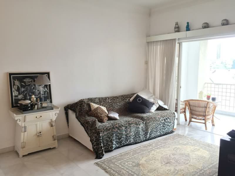 Kondominium untuk Dijual di Damansara Villa - Ivan Kok - Living Room - PropertyGuru.com.my