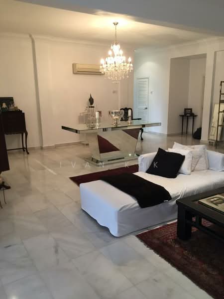 Kondominium untuk Dijual di Damansara Villa - Ivan Kok - Living Room - PropertyGuru.com.my