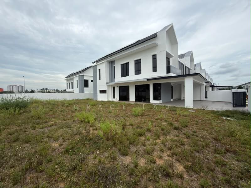Semi-Detached House for Sale in Setia Tropika (Johor Bahru) - Grace Lau - PropertyGuru.com.my