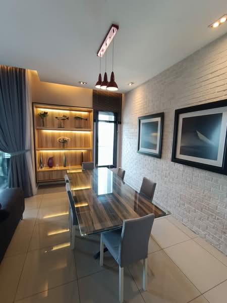 Condominium for Rent at The WaterEdge (Pinggiran Air) - Wallace Ang - Dining Room - PropertyGuru.com.my