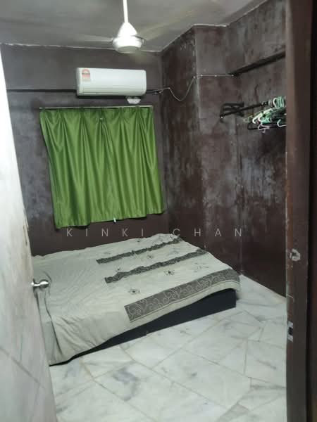 Condominium for Rent at Bukit Pandan Kondominium 1 - KINKI CHAN - Bedroom - PropertyGuru.com.my