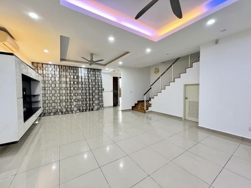 Rumah Teres 3-Tingkat untuk Dijual di Cyberjaya (Selangor) - Afiqah zaidi - PropertyGuru.com.my
