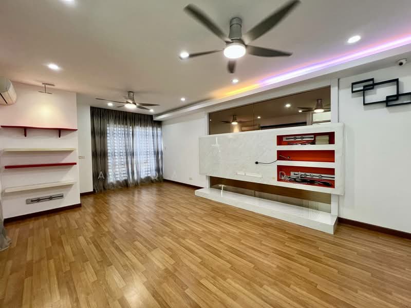 Rumah Teres 3-Tingkat untuk Dijual di Cyberjaya (Selangor) - Afiqah zaidi - PropertyGuru.com.my