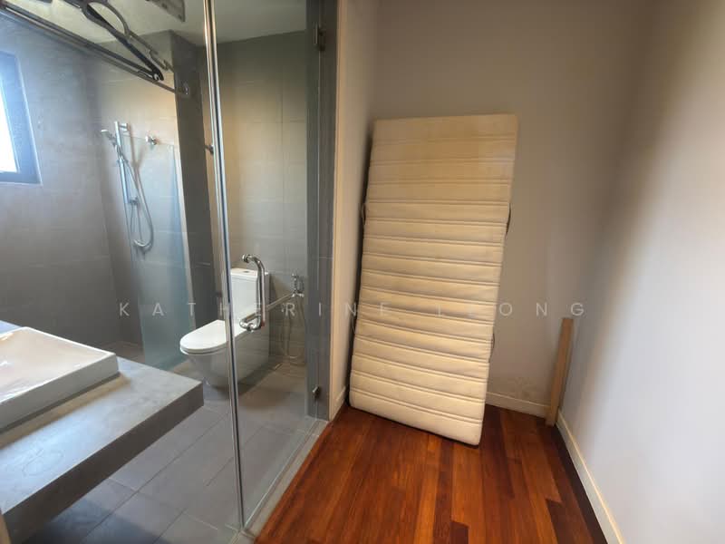 4-storey Terraced House for Rent in Rawang (Selangor) - Katherine Leong - Bathroom - PropertyGuru.com.my