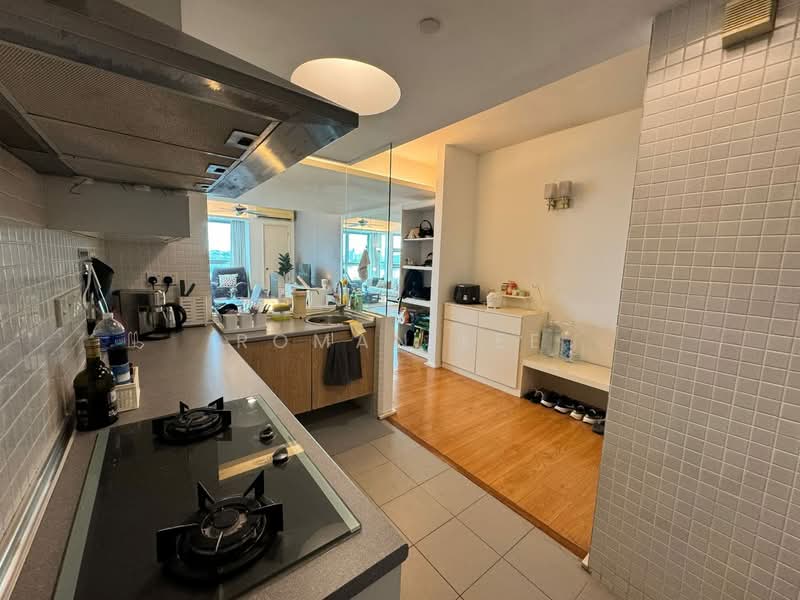 Service Residence for Rent at i-Zen @ Kiara 1 - Roman Lee - Kitchen - PropertyGuru.com.my